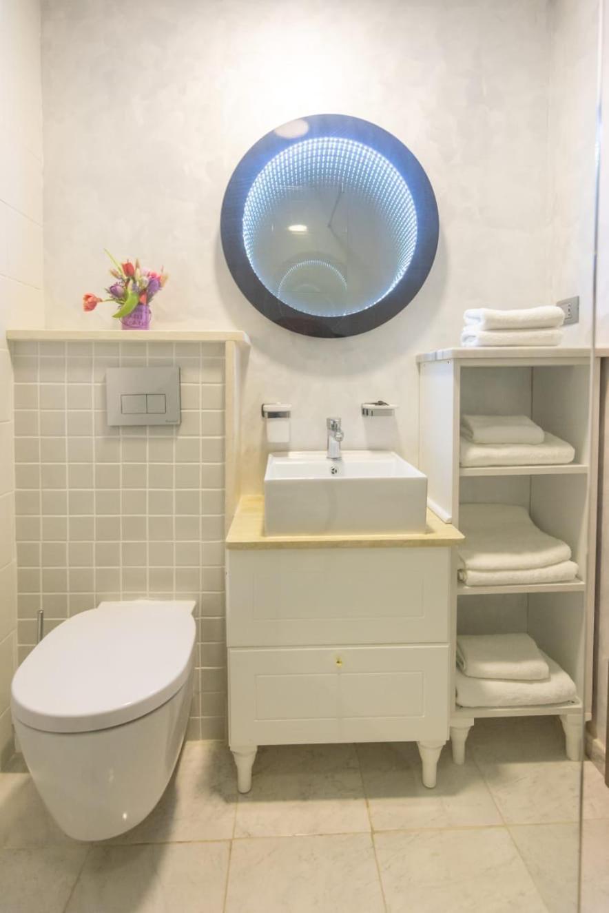 Hotel Craiova By Phoenicia Blue View Olimp Ngoại thất bức ảnh