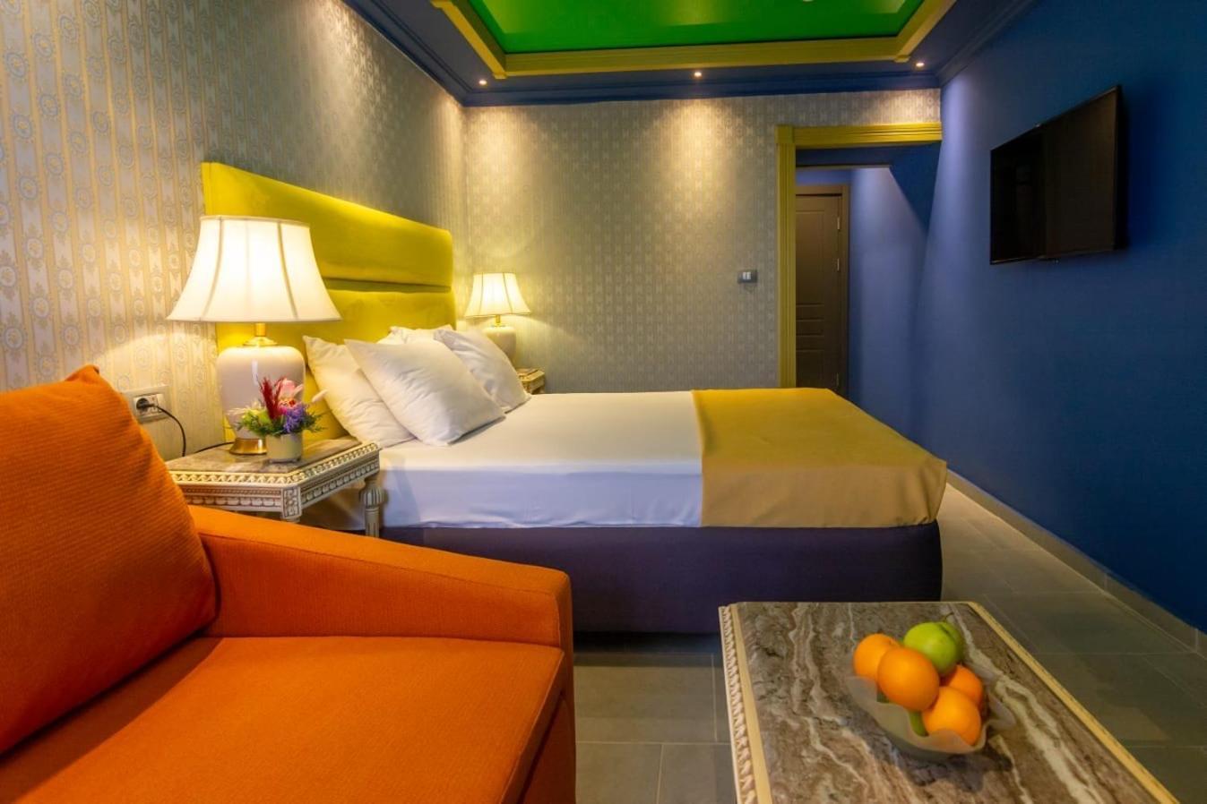 Hotel Craiova By Phoenicia Blue View Olimp Ngoại thất bức ảnh